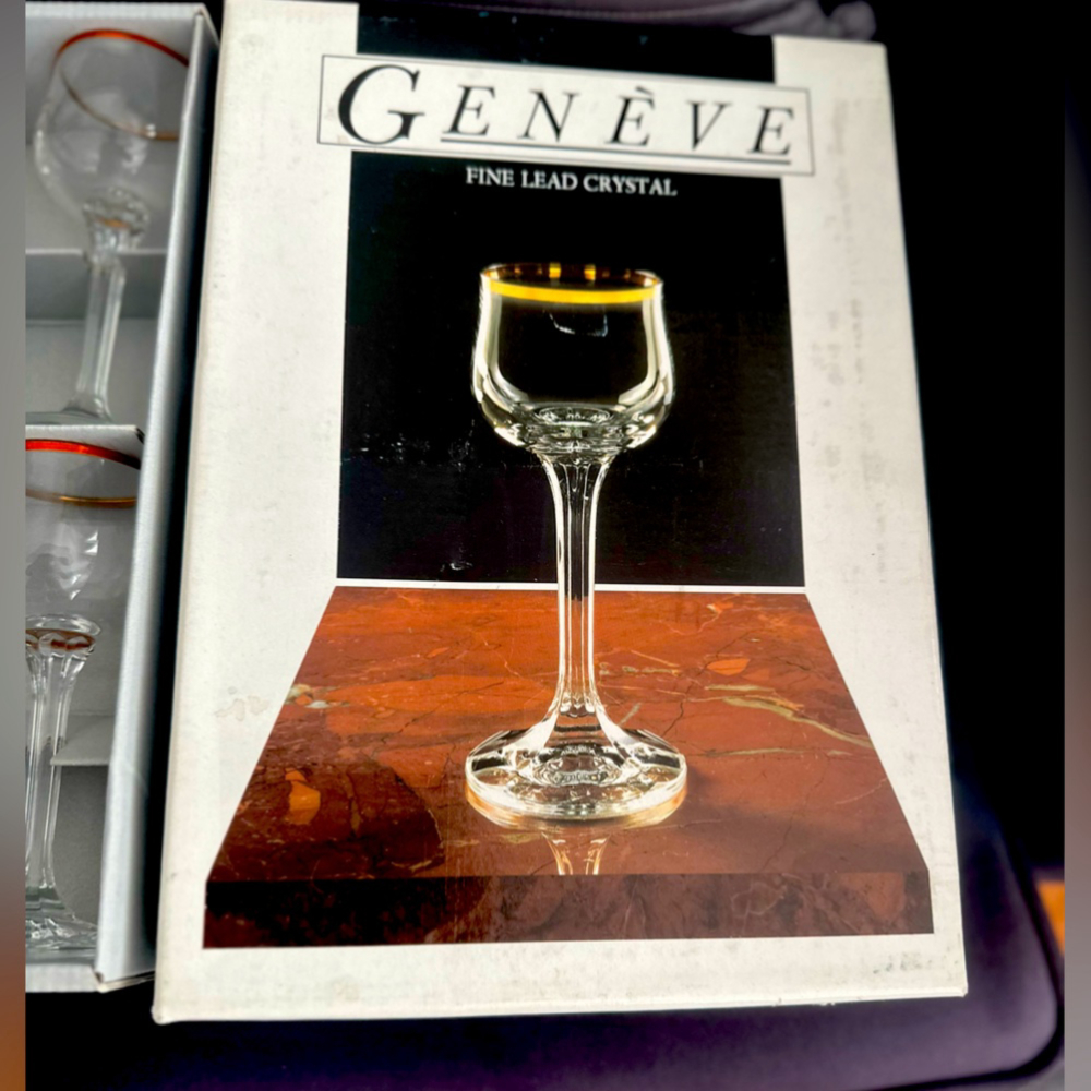 Bohemia GENEVE 6 Fine Lead Crystal
Wine Goblets Gold Trim NEW
